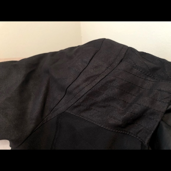 🎁Pretty Stylish Black Jacket🎁Make An Offer😊 - Picture 12 of 14